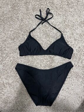 Wild Fable Halter Bikini Top and Moderate Cheeky Bottoms - Black Size Medium